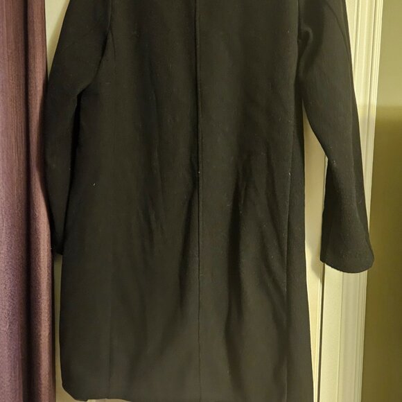 Button up medium weight coat - Picture 5 of 8